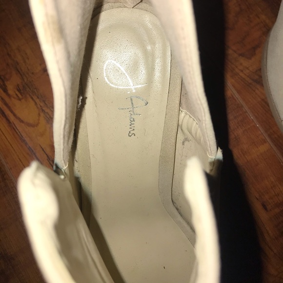 Open Toe Booties - Picture 2 of 3